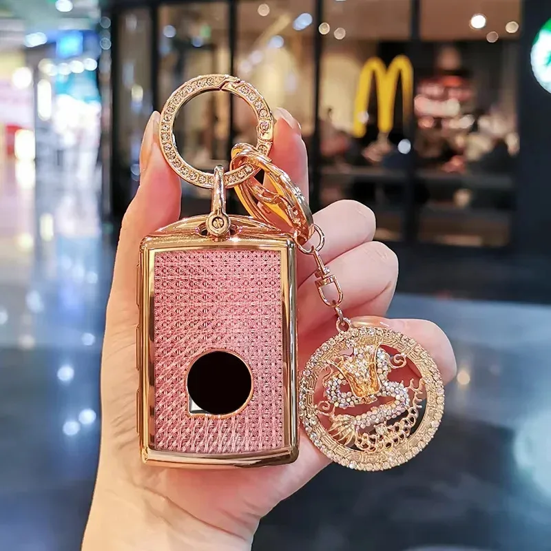 Suitable for Volvo keycase s90 xc60 xc40 s60 xc90 v40 r s60L v90 ex30 accessories design Key Case Car keycover shell chain - Image 4