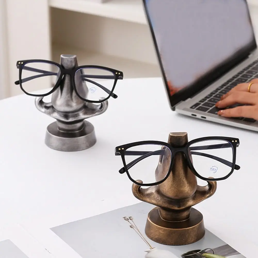 

Creative Eyeglasses Stand Funny Nose Shape Sunglasses Display Stand Anti-slip Space-Saving Nose Resin Sculpture Nightstand Use