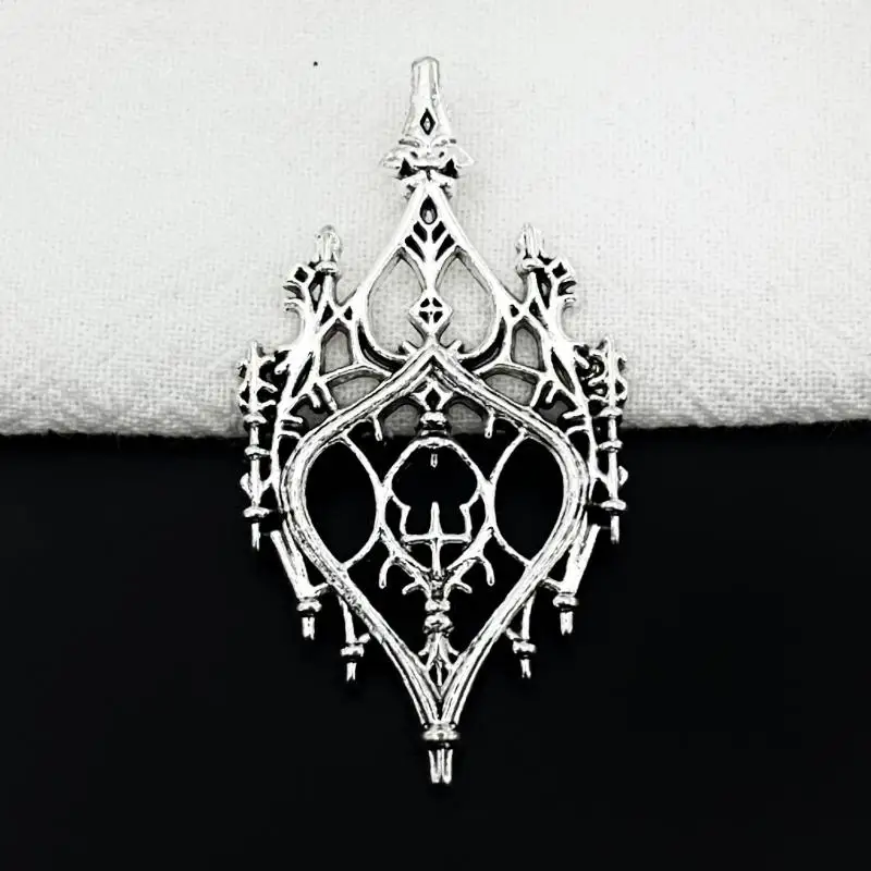 4 Stück Vintage Gothic-inspirierte Schlossfenster-Anhänger, hohle Herz-Schloss-Charms für DIY-Schmuckherstellung Zubehör – Detail 6