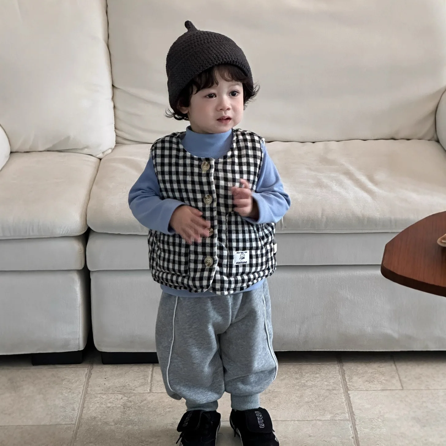 

Boys' Plaid Cotton Vest Jacket for Autumn and Winter, 2025 New Baby Clothes, Winter Clothing, Thick Sweatpants