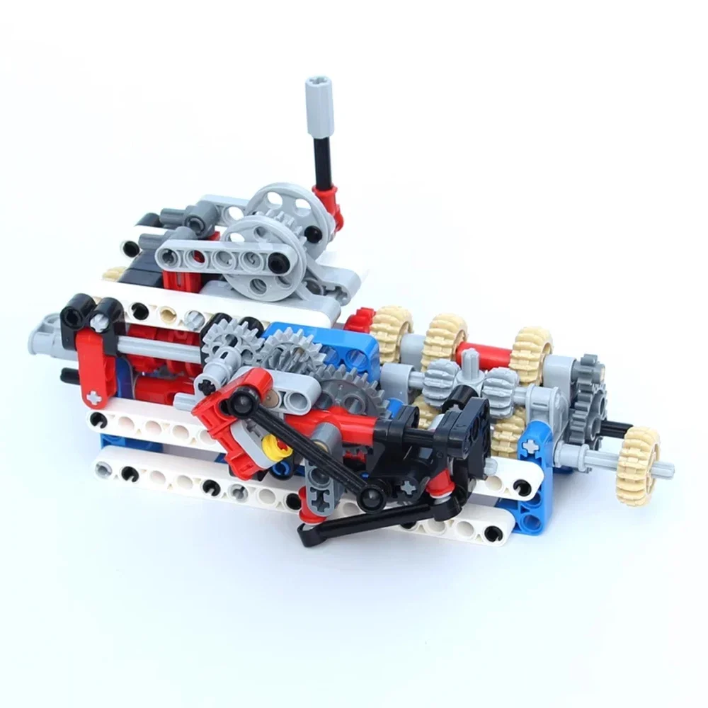 Criativo elétrico diy brinquedos moc técnico 4/6 velocidade caixa de velocidades reverso v8/v16 motor m aa bateria caixa blocos de construção