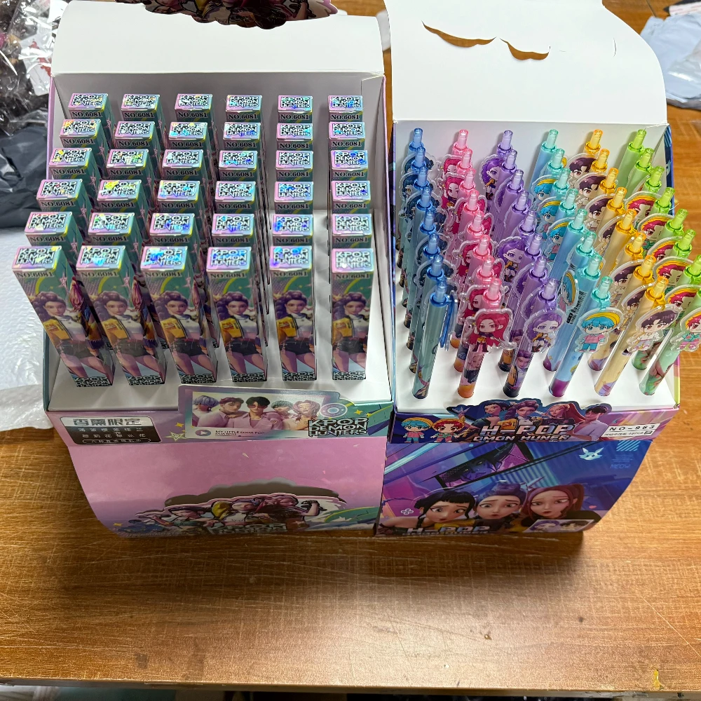 6/36p Kpop Demon Hunters Pena Gel Lucu 0.5mm Alat Tulis Kartun Anime Perlengkapan Sekolah Kantor Hadiah Pesta