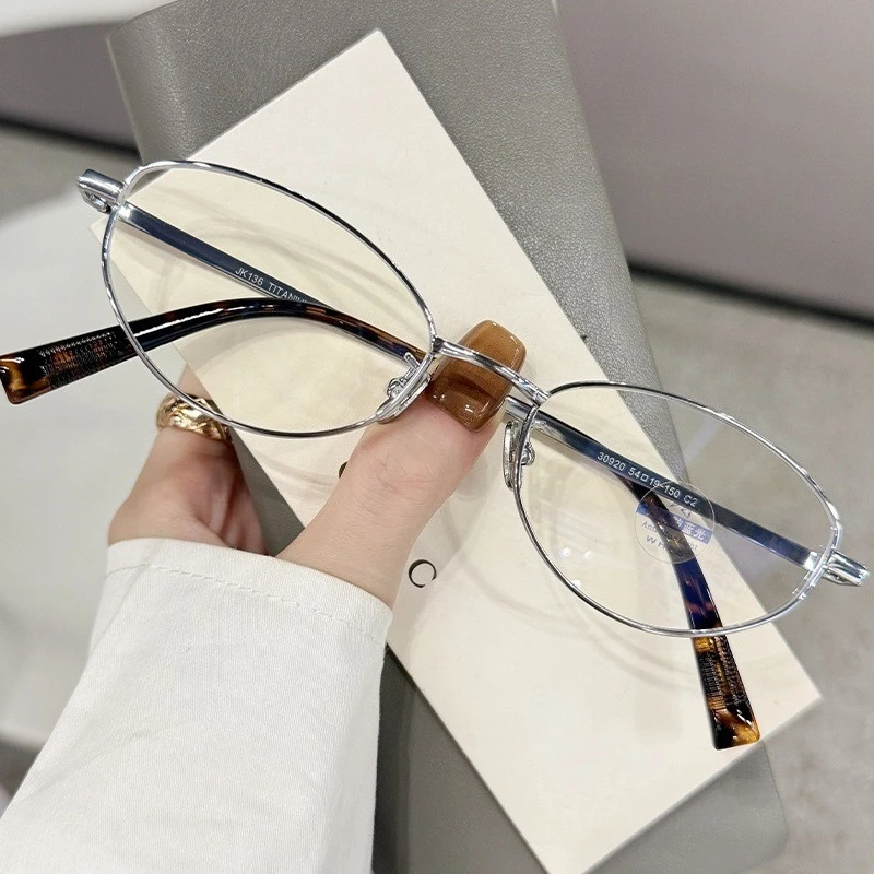 EYORA Currents Exquisite Half Ti Reading Glasses for Women Photochromic Anti Blue Ray Intelligent Progressive Multifocal Lenses