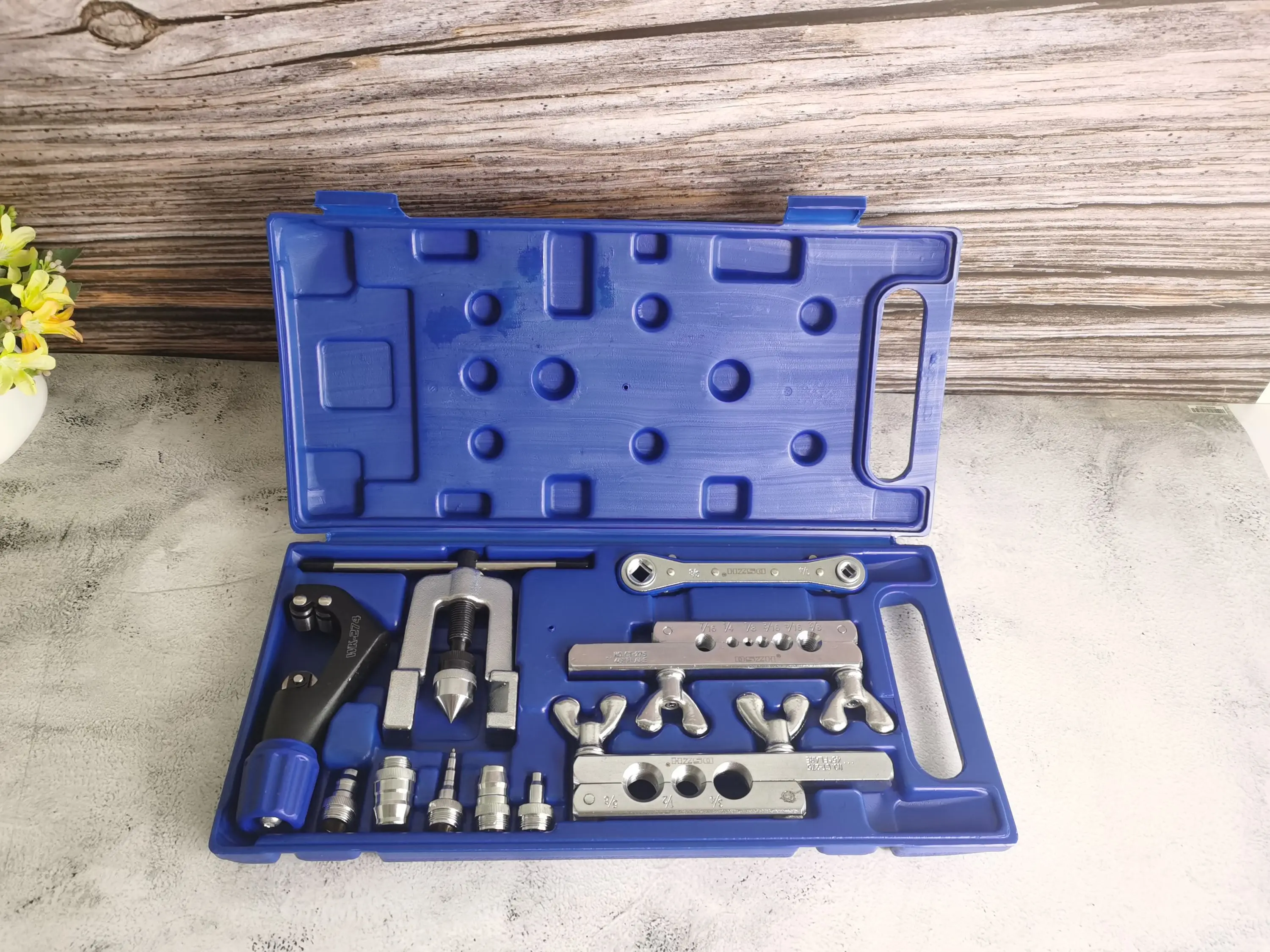 

CT-278L Refrigeration Tube Flaring Tool Kit