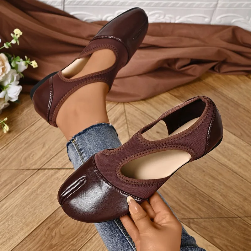 2026 Fashion Women Brand Mary Janes Shoes Summer Split Toe Walking Sneakers Casual Loafers Designer Black Ballet Flats Sandals view 3