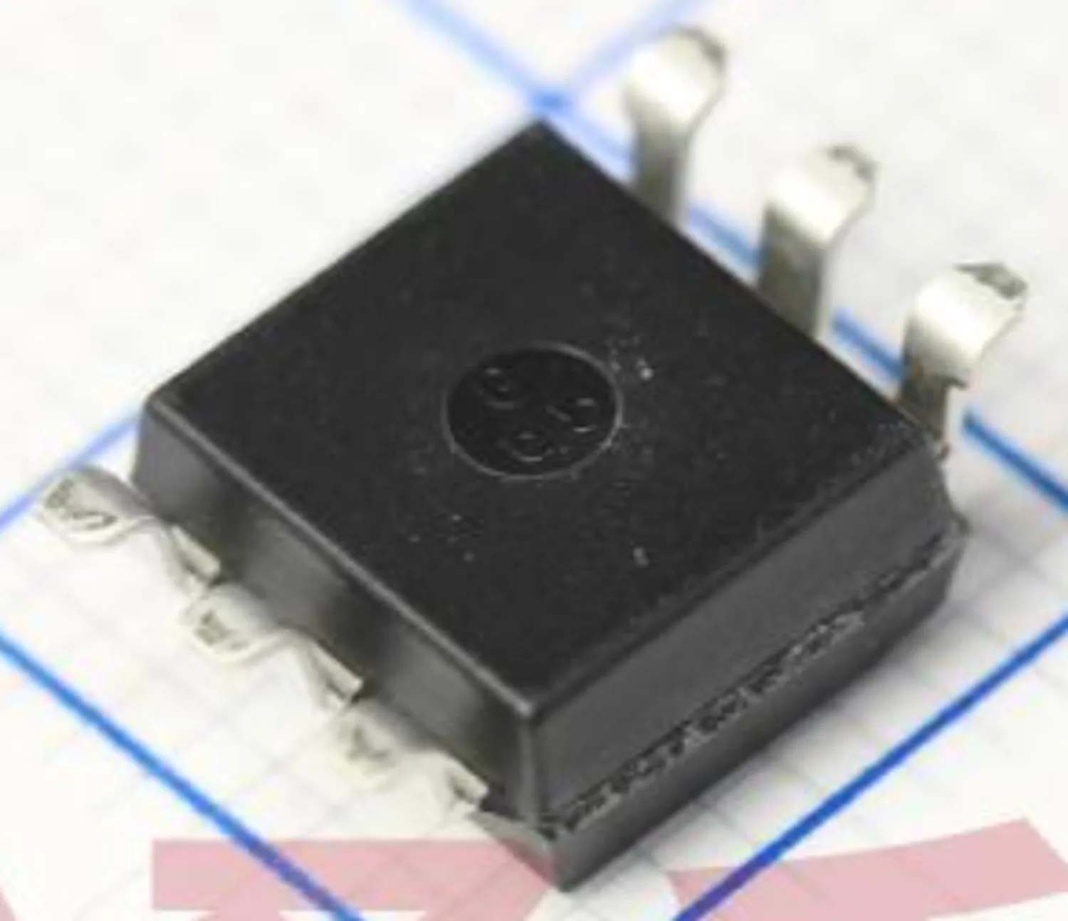 10PCS. Original， Optical isolator - transistor with base - output -50mA-5000Vrms-1 channel -SMD-6P：CNY17-1X007T