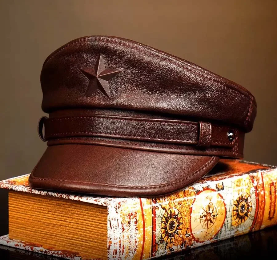 

Новинка 2025 года, армейская кепка для мужчин, плоские военные кепки для мужчин, красные шапки из натуральной овчины, европейский ремень, вставка с пентаграммой