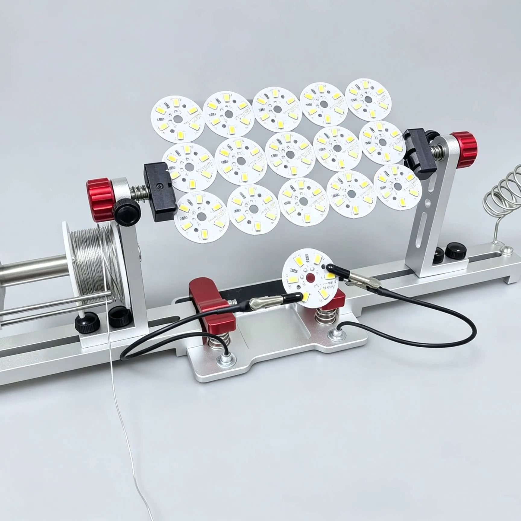 morsetto-di-fissaggio-per-filo-di-saldatura-in-metallo-per-assemblaggio-elettronico-pcb-accessorio-hardware-da-laboratorio