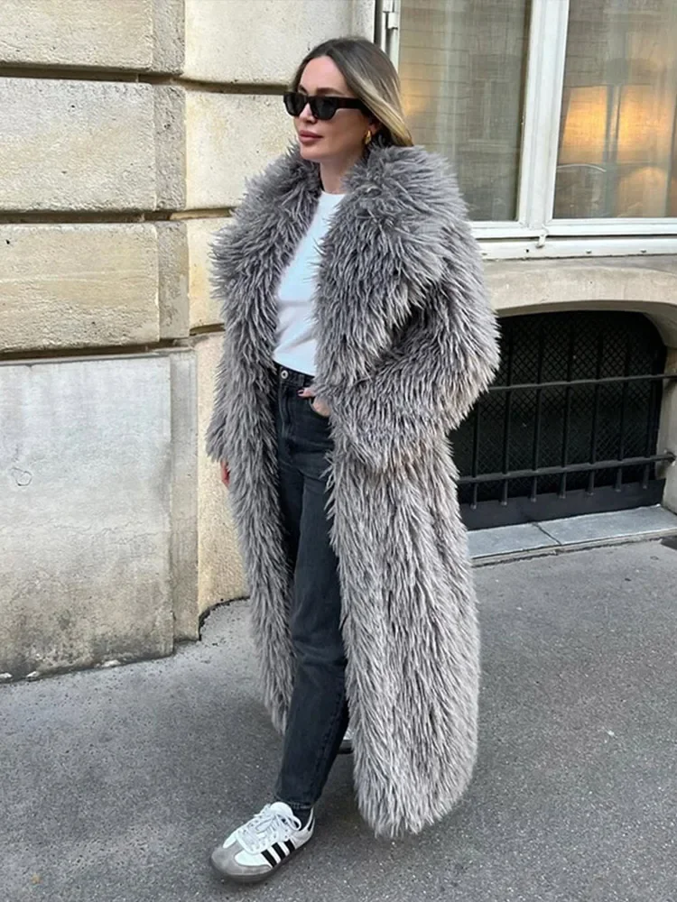 معطف شتوي طويل من الفرو الصناعي للنساء عتيق بأكمام كاملة وجيب وطية صدر السترة ملابس خارجية سميكة ودافئة للسيدات موضة 2026 ملابس خروج حضرية للسيدات