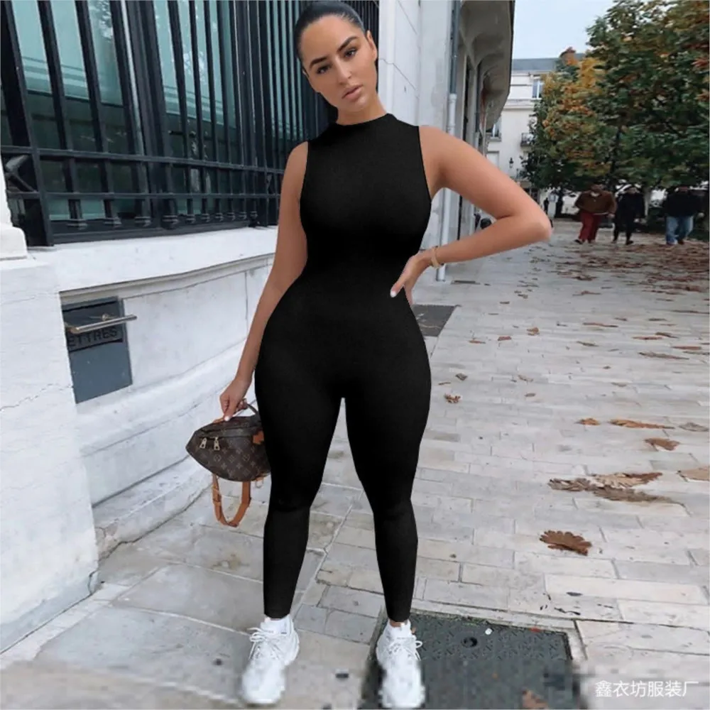 春秋のストリートスタイルジャンプスーツ無地スリムフィットエレガントな服女性のためのノースリーブ高弾性ラウンドネックジャンプスーツ