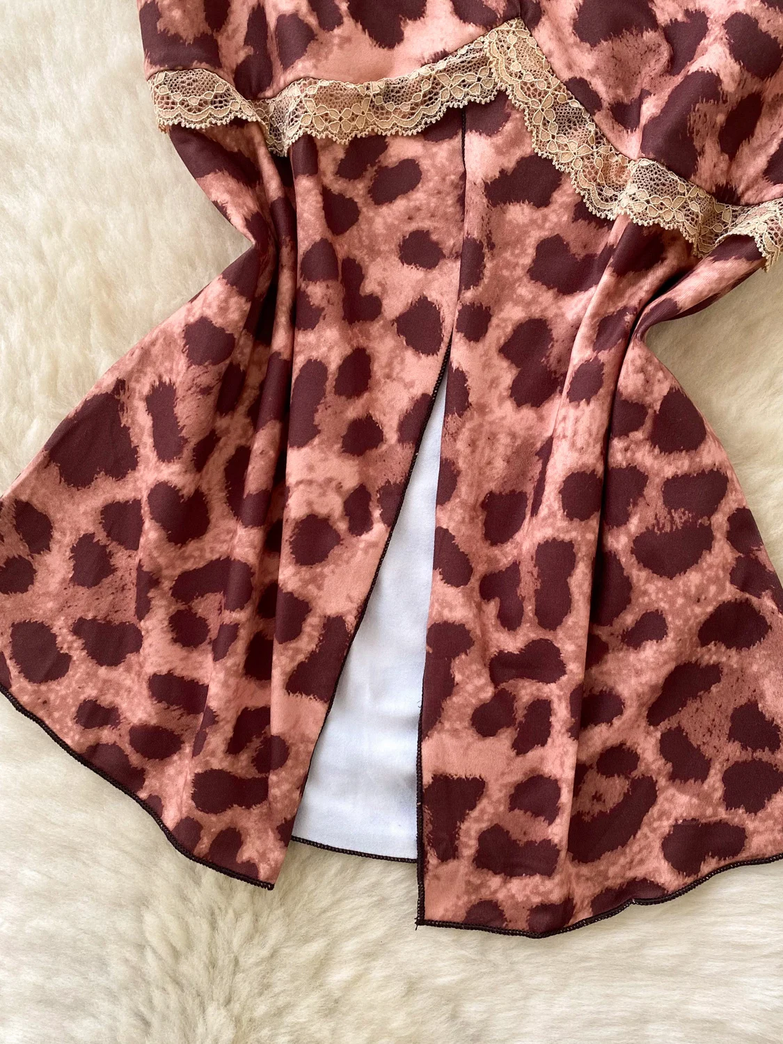 Cseta Sexy con empalme de encaje y hombros descubiertos para mujer, Top ajustado de manga corta con estampado de leopardo,...