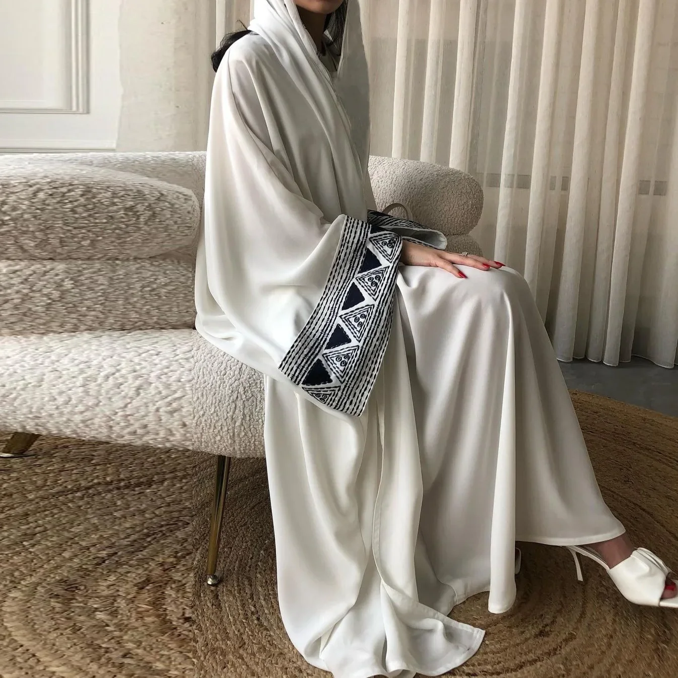 

Embroidery Sleeves Open Abaya Kimono Muslim Abayas for Women Dubai 2024 Luxury Turkish Outwear Islamic Outfit Kaftan Hijab Dress