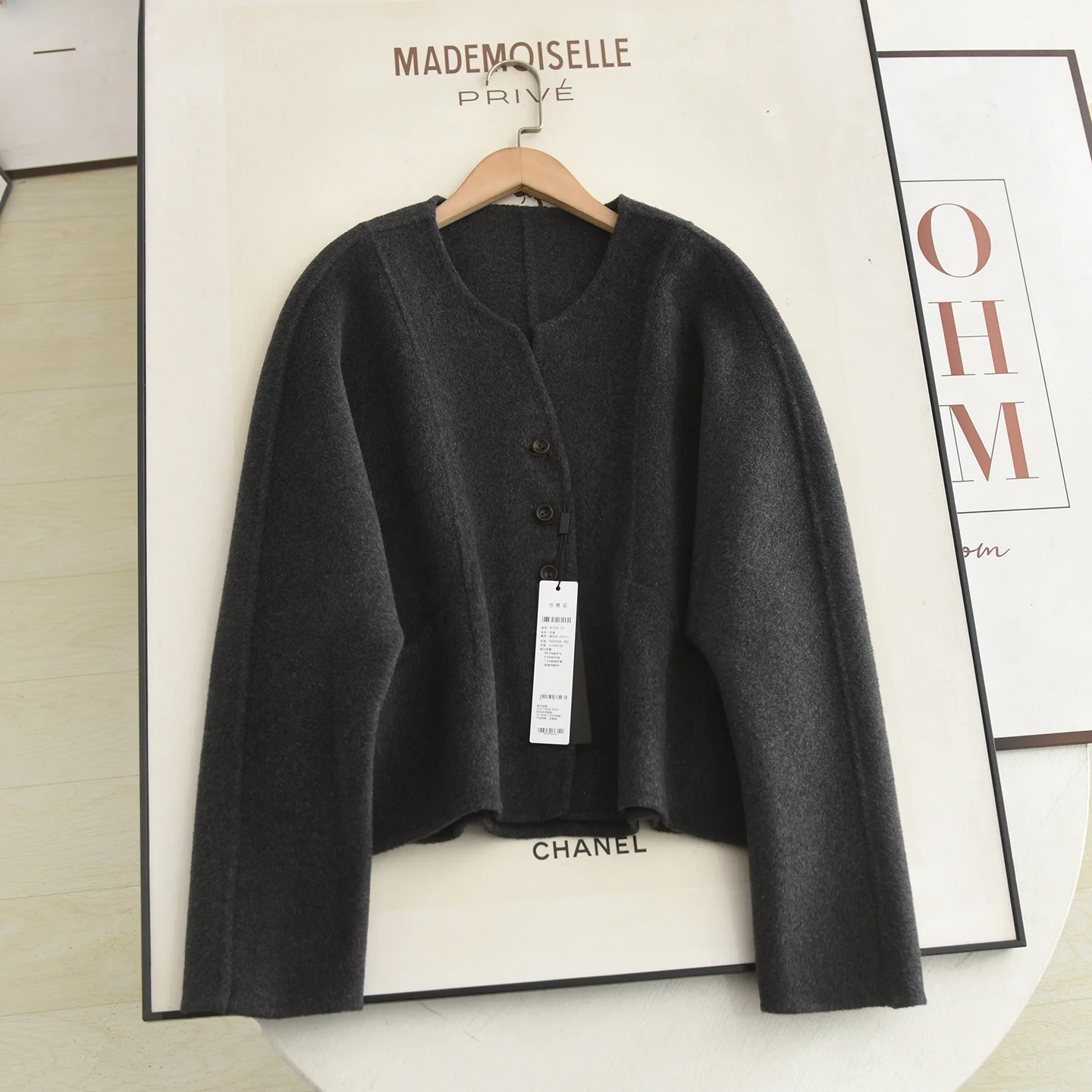 

ey ort Double-Faced Woolen Coat for Women Ele Versatile ature Winter 2025 Faion Sensation by Xiao Ai