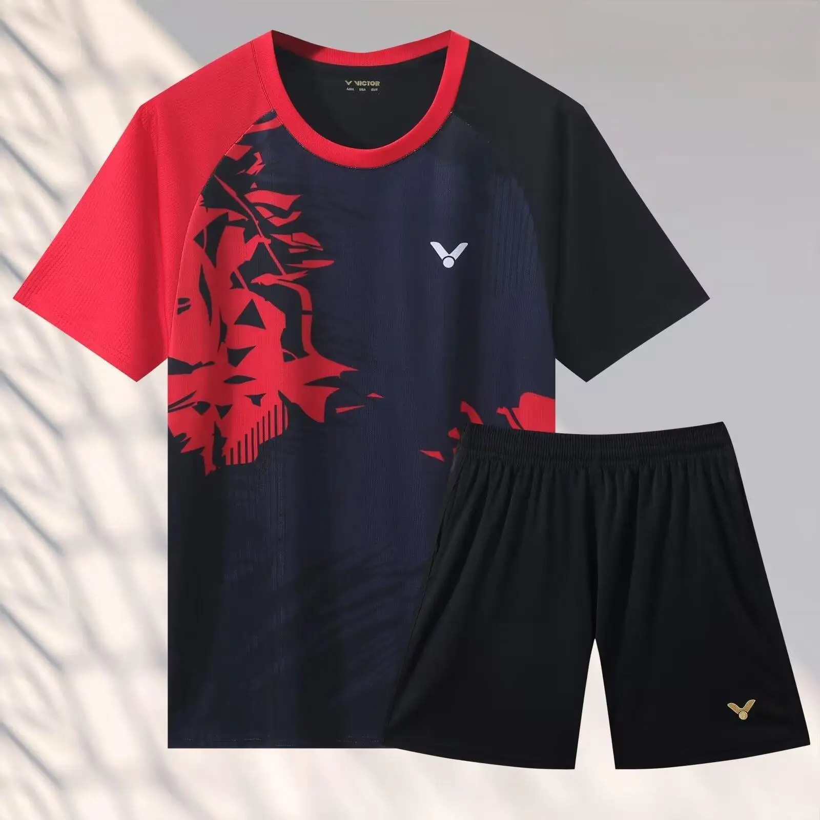 

A set of customized men's and women's badminton T-shirts Tennis shirts quick dry breathable round neck allows customization