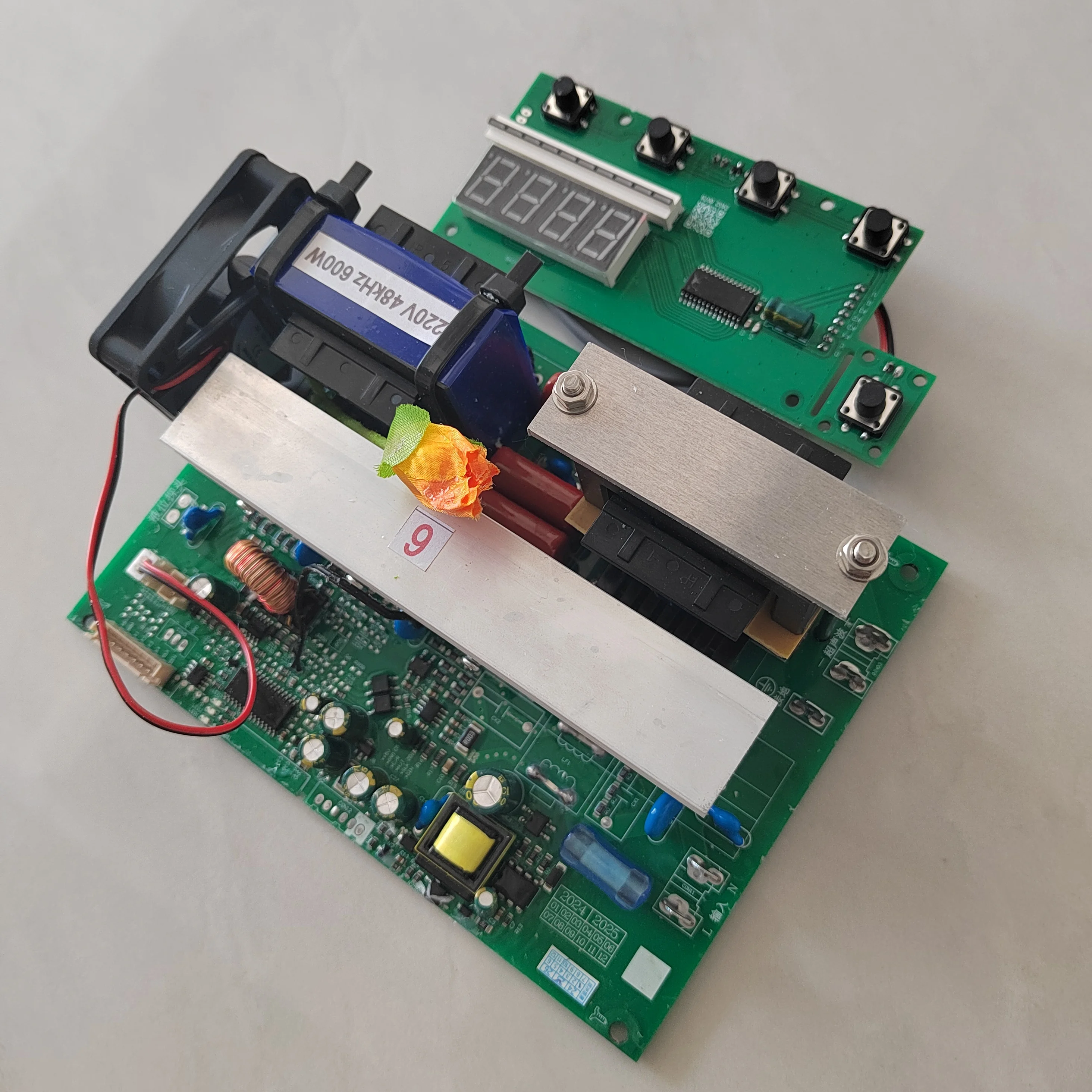 Circuito generatore di ultrasuoni scheda PCB driver ad ultrasuoni 25KHZ 400W con timer scheda display e regolazione dell'alimentazione