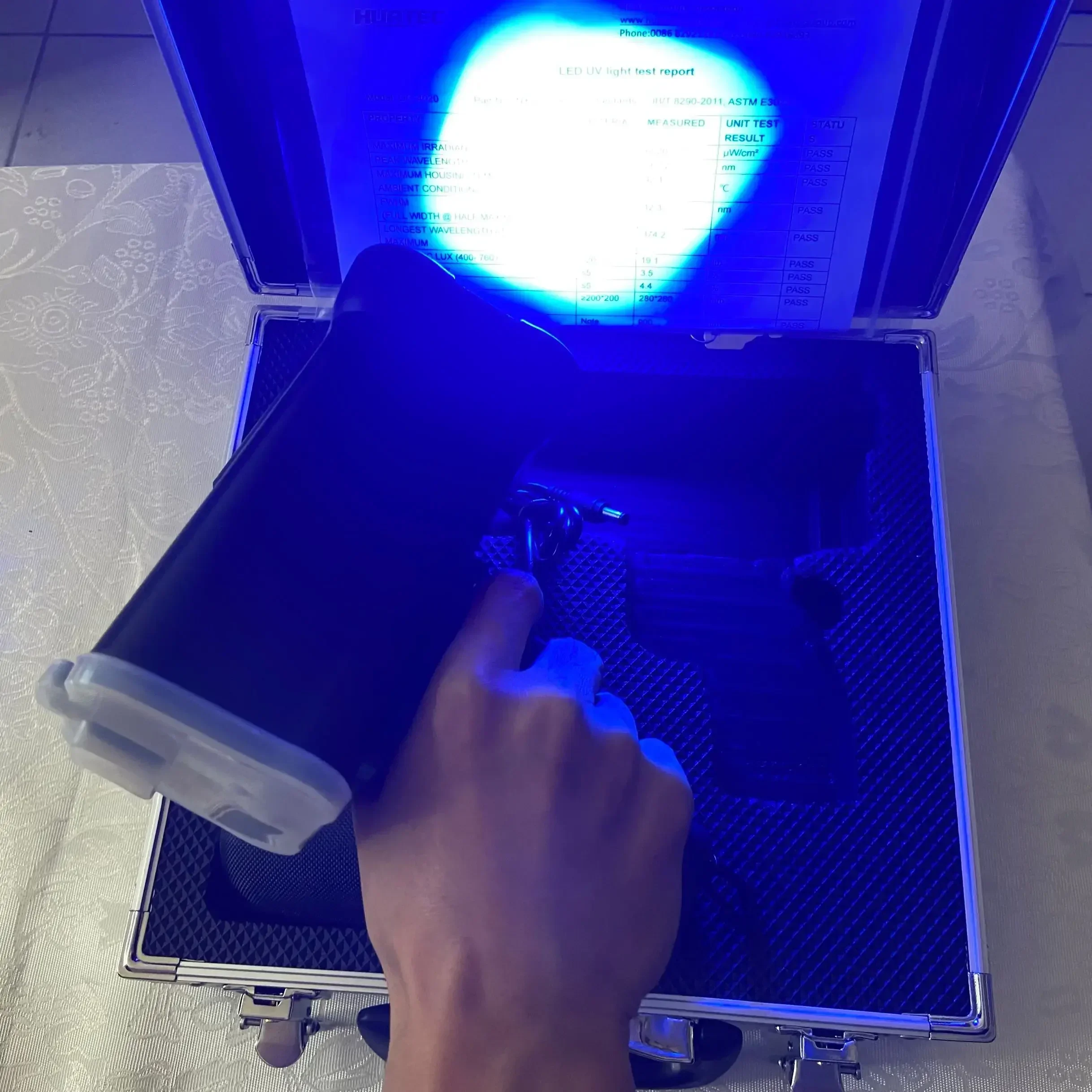 

HUATEC Dual AC&DC operation handheld LED-UV Lamp DG4020