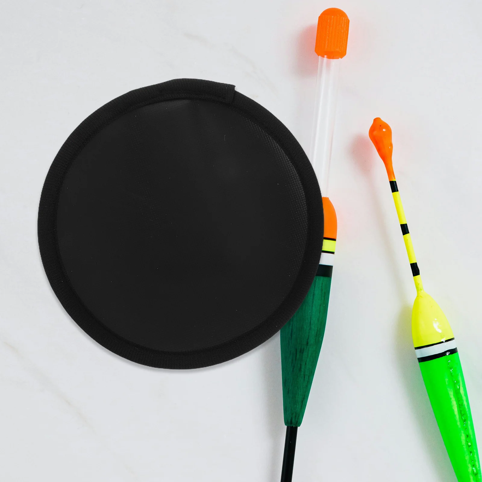 

2Pcs Fishing Bait Shield Cover Lure Wrap Hook Guard Protector Prevents Drying Damage Portable Lightweight for Lakes Rivers