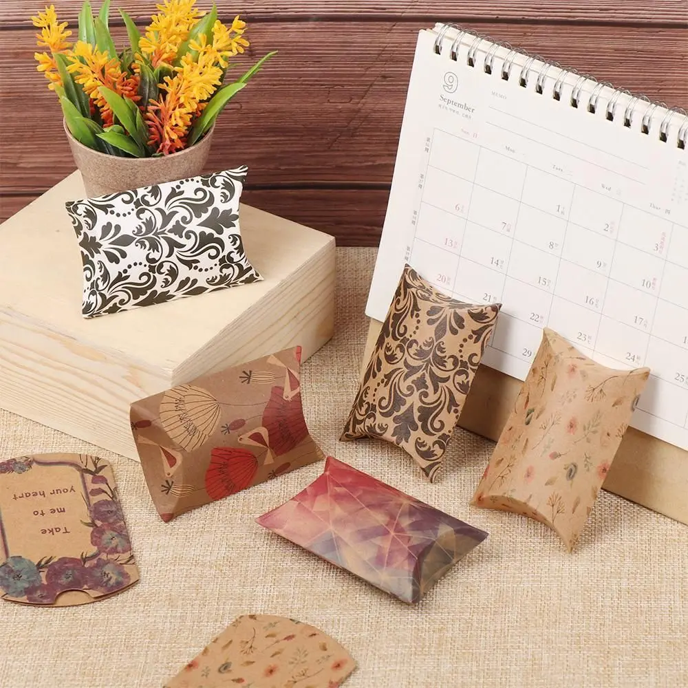 10pcs Mini Gift Box Paper Pillow Stock Packing Birthday Wedding Party Present Paper Box Leaf Tree Pattern Fashion Gift Box