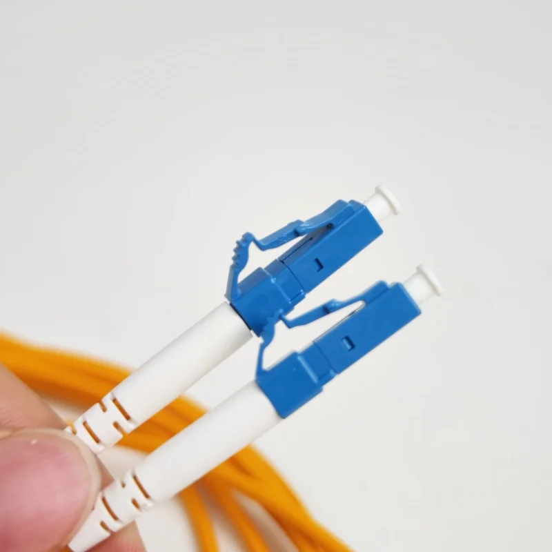 

Optical Fiber Optic Patch Cord Equipment LC/UPC- LC/UPC FTTH 1M 2M 3M Fiber Jumper Factory Direct Supply High Quality APT