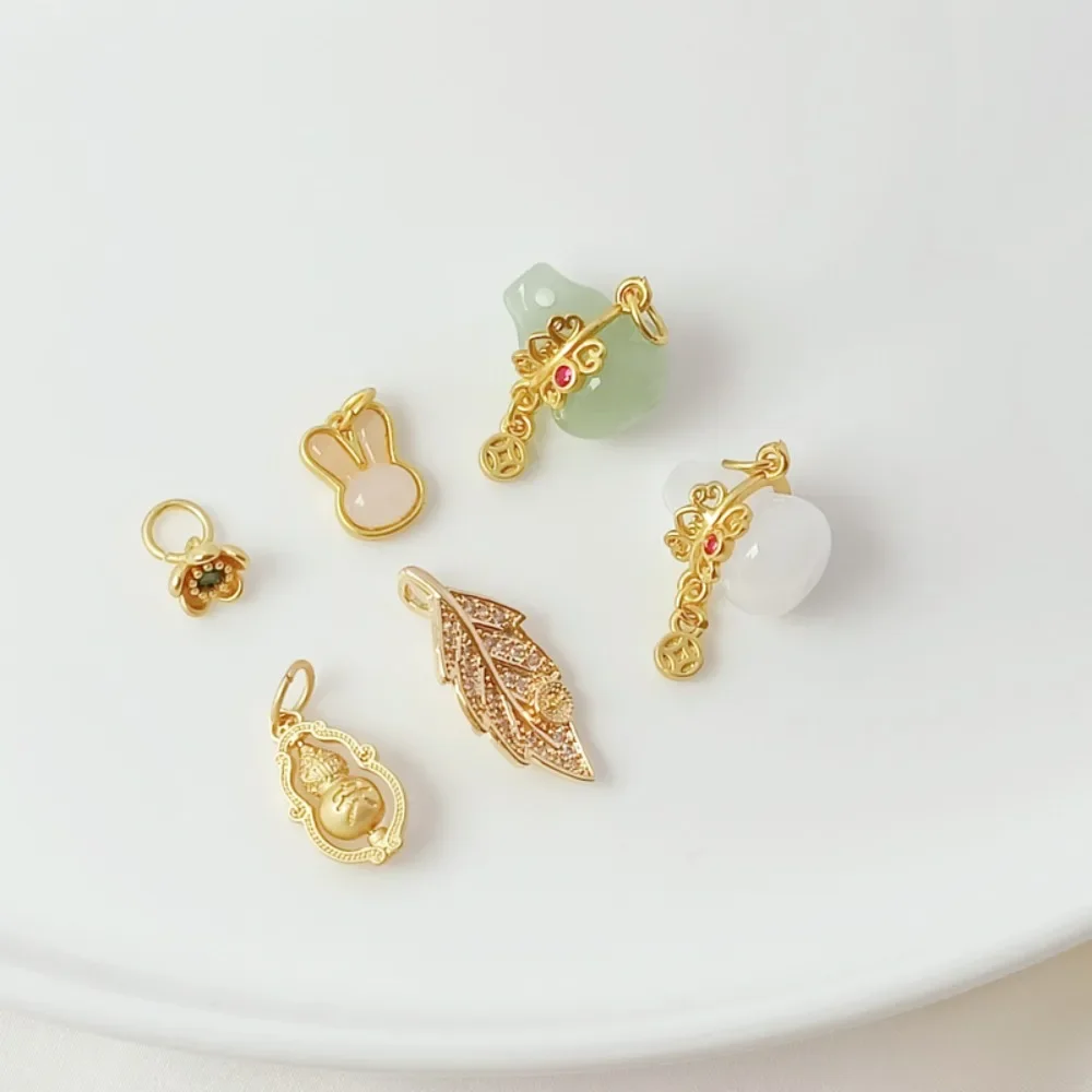

Ancient-style Gold Accessory, Micro-inlaid Zircon Gourd Flower Bud, Rabbit Head Leaf Pendant, DIY Pendant, Drip