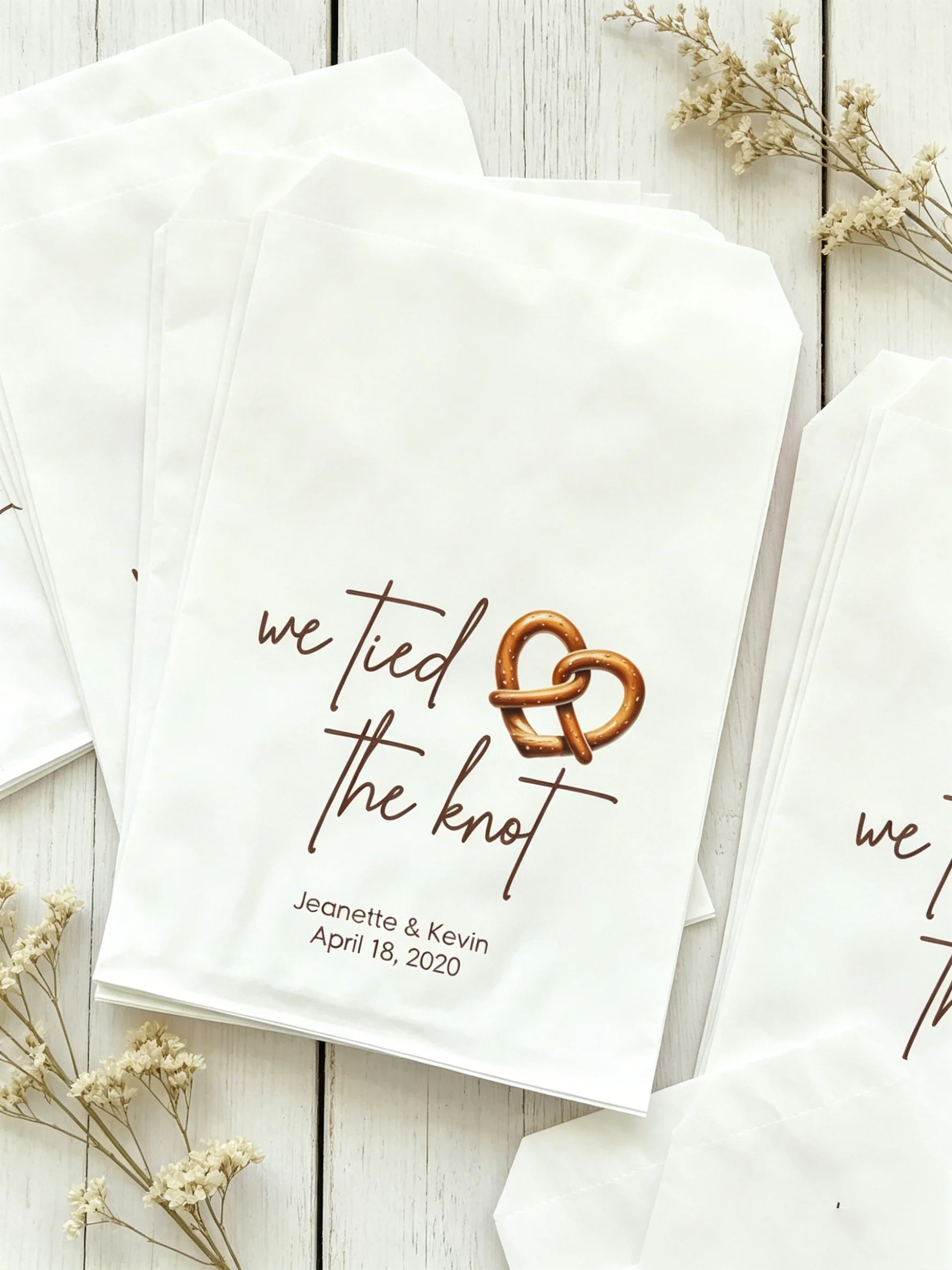 

Personalized Wedding Pretzel Favor Bags "We Tied the Knot" Party Snack Packaging
