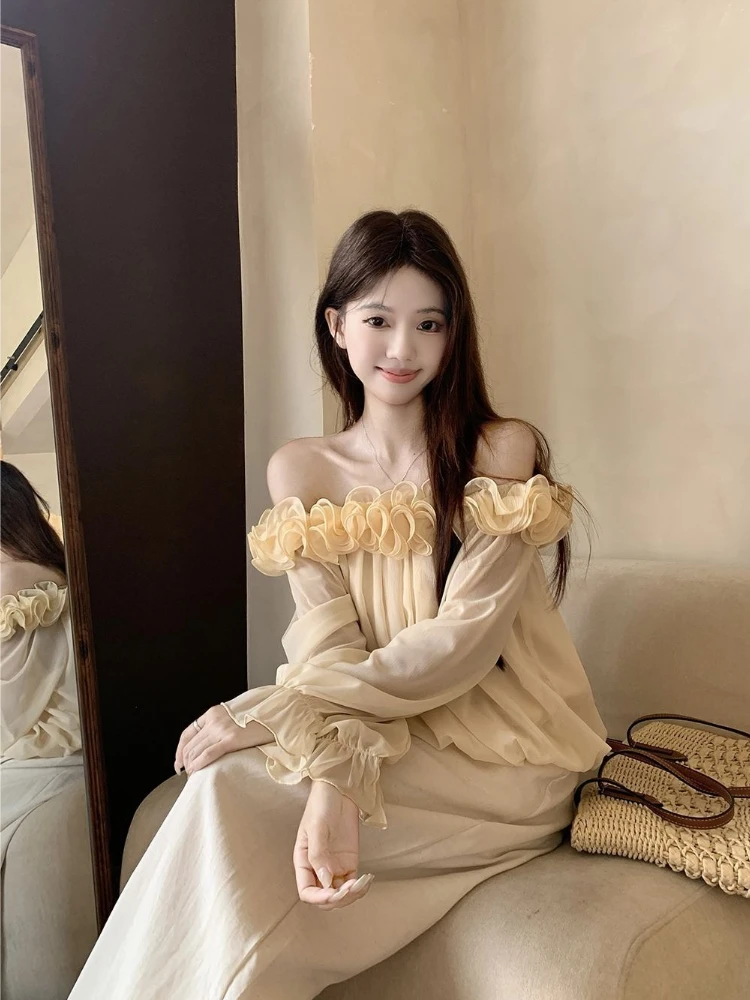 Damska bluzka w stylu francuskim z odkrytymi ramionami, długi rękaw, wzór z kwiatami 3D, lekki luksus, modny top, odzież codzienna, zakrywająca brzuch.