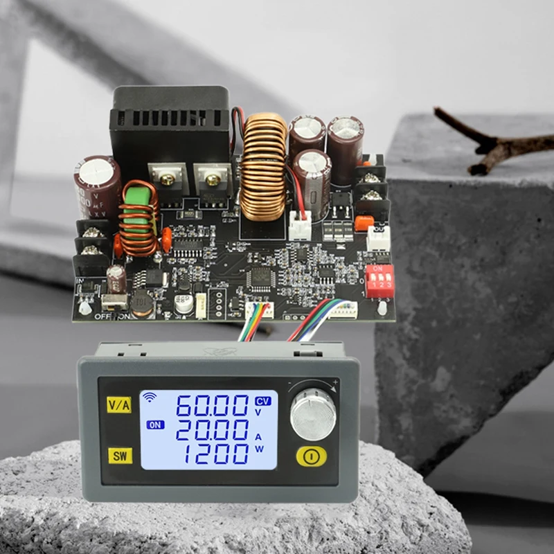 1200W DC CNC Antihypertensieve Boost Converter 6-70V Verstelbare Voeding Ingang Constante Spanning Solar Oplaadmodule