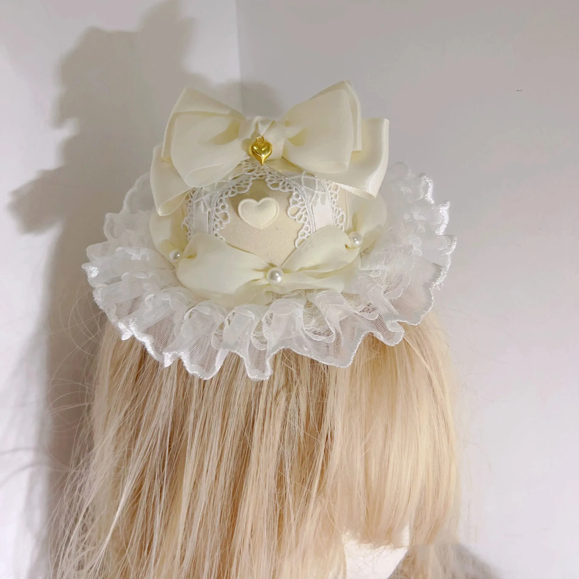 Hand-made women hat top hats cream cake flowers and pearl box hat free shipping