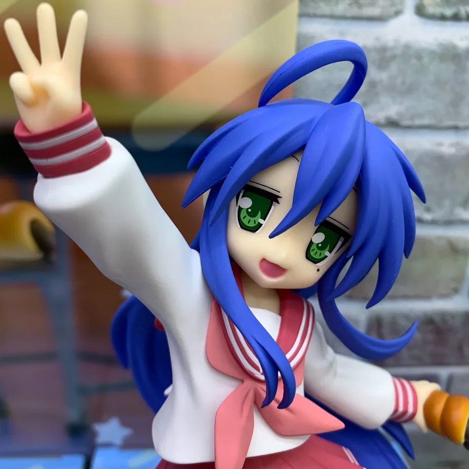 Original FuRyu Lucky Star Izumi Konata Trio-Try-iT Figur Actionfigur Spielzeug PVC-Modell Sammlerstück Anime Figurine Puppe Geschenk