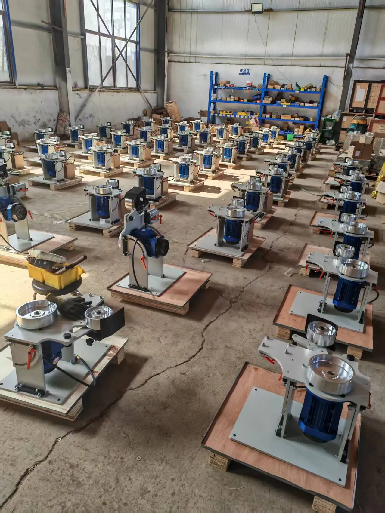 

New - industrial grade 2 * 72 belt grinder with brushless motor