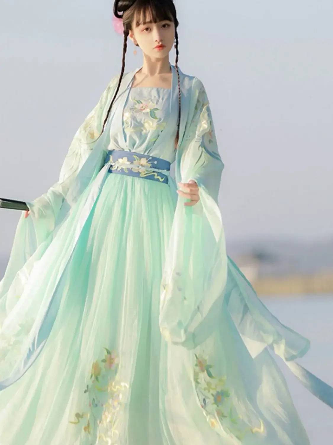 

Hanfu Dress Women Ancient Chinese Traditional Embroidery Hanfu Female Fairy Cosplay Costume Outfit Summer Hanfu Dress Women