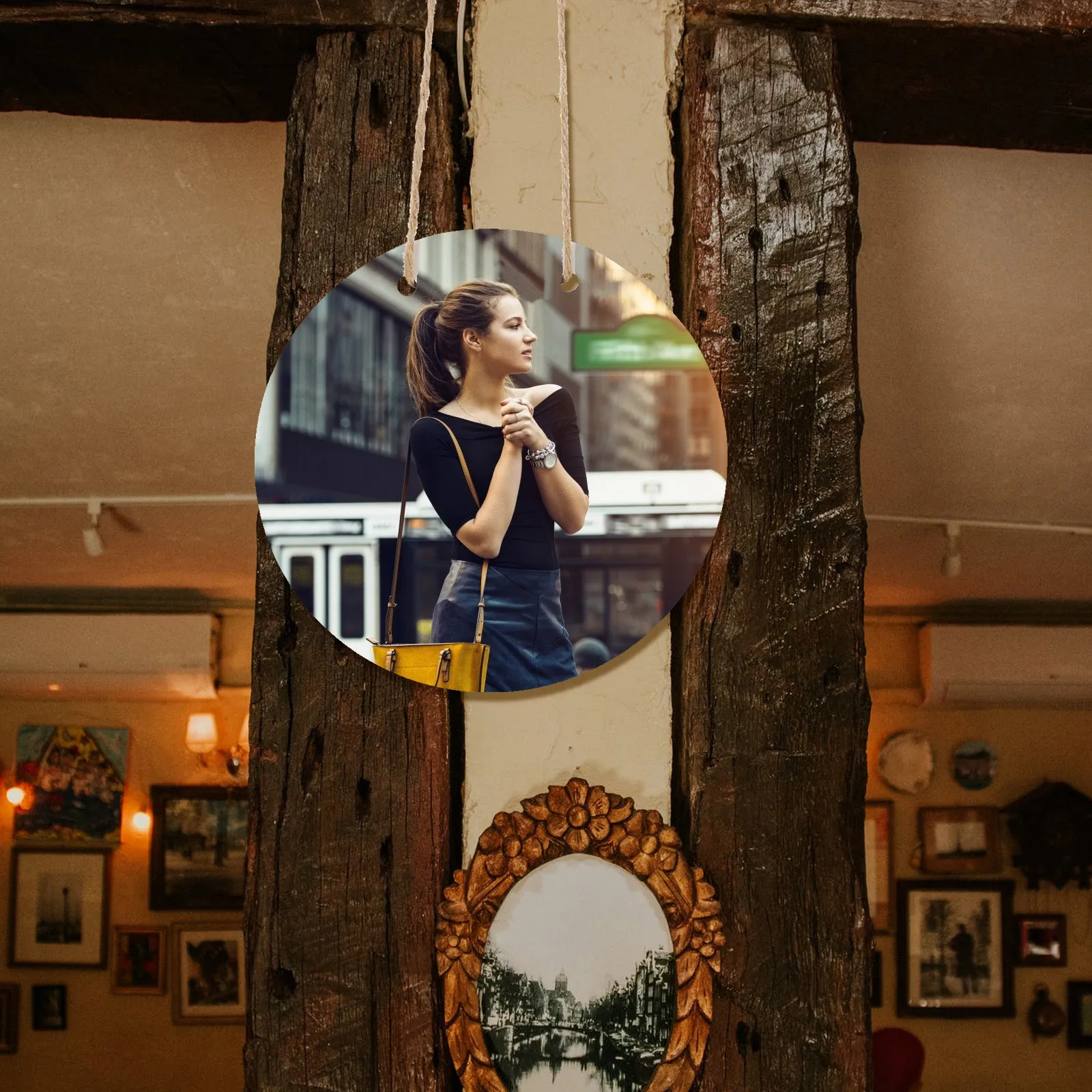 

2Pcs Circular Wood Hanging Signs Blank Sublimation Plaques Rustic Farmhouse Door Decorations for Front Door Wall Cafe DIY Craft