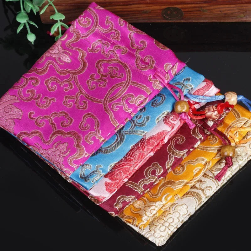 New 11x14cm High Quality Embroidery Silk Satin Drawstring Damask  Sachet Christmas Party  Bag Jewelry Gift Bags Brocade Pouches