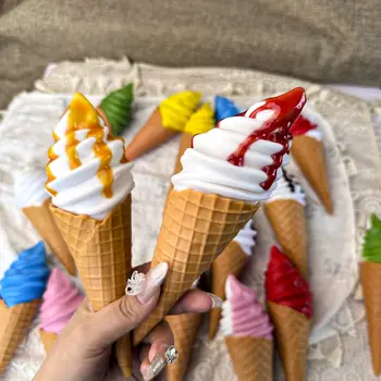 8 best sales 녹아내리는 아이스크림 조각상 - №6