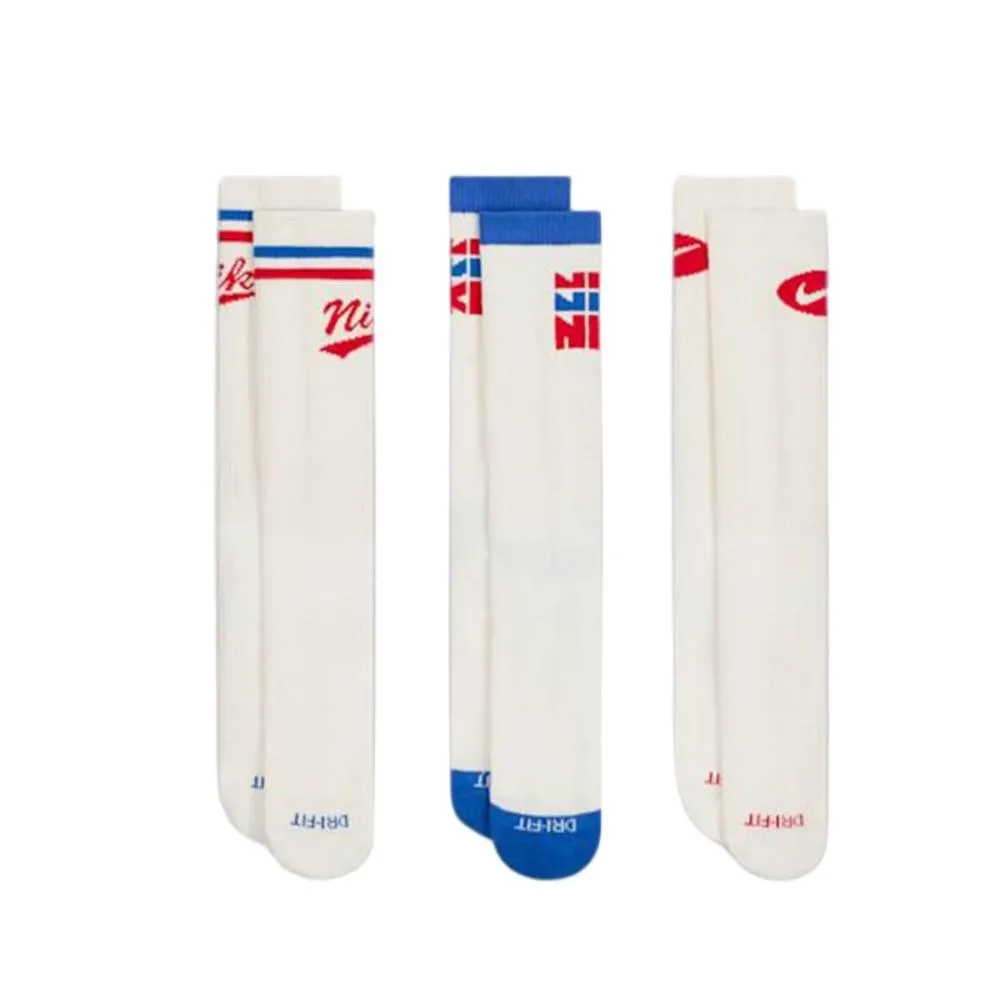 

Nike Men's and Women's Soft and Comfortable Socks: Printed, Casual, Durable, and Moisture-Wicking for Sports (3-Pack) HJ9336-901