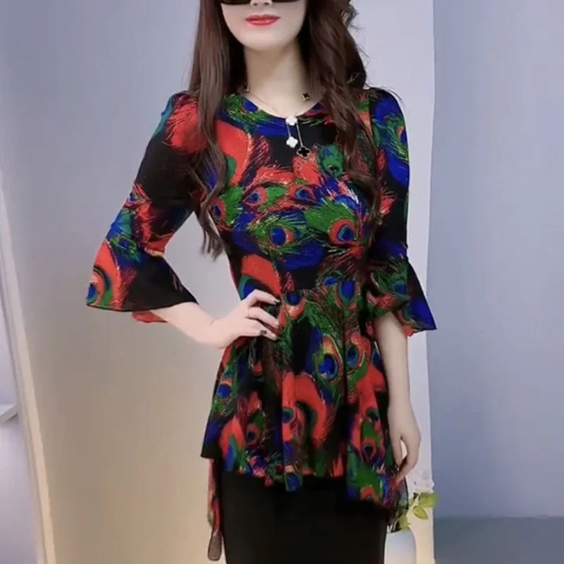 Korean Women Round Necked Patchwork Blouse Summer Femme Flare Sleeve Shirts Sense Of Design Lady Fashion Large Size 4XL Blousees
