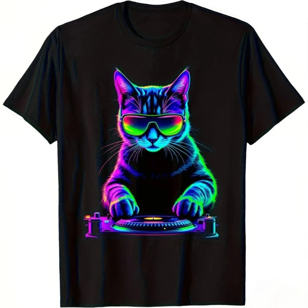 DJ Cat Techno EDM Music Lover T-Shirt Black Graphic Tee with Neon Cat DJ Design Men's Women top Streetwear Casual Trend Oversize