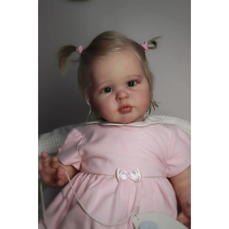 60CM Ellie Reborn Toddler Lifelike Reborn Baby Doll Wysokiej jakości farba ręczna Wielowarstwowe z widocznymi żyłami