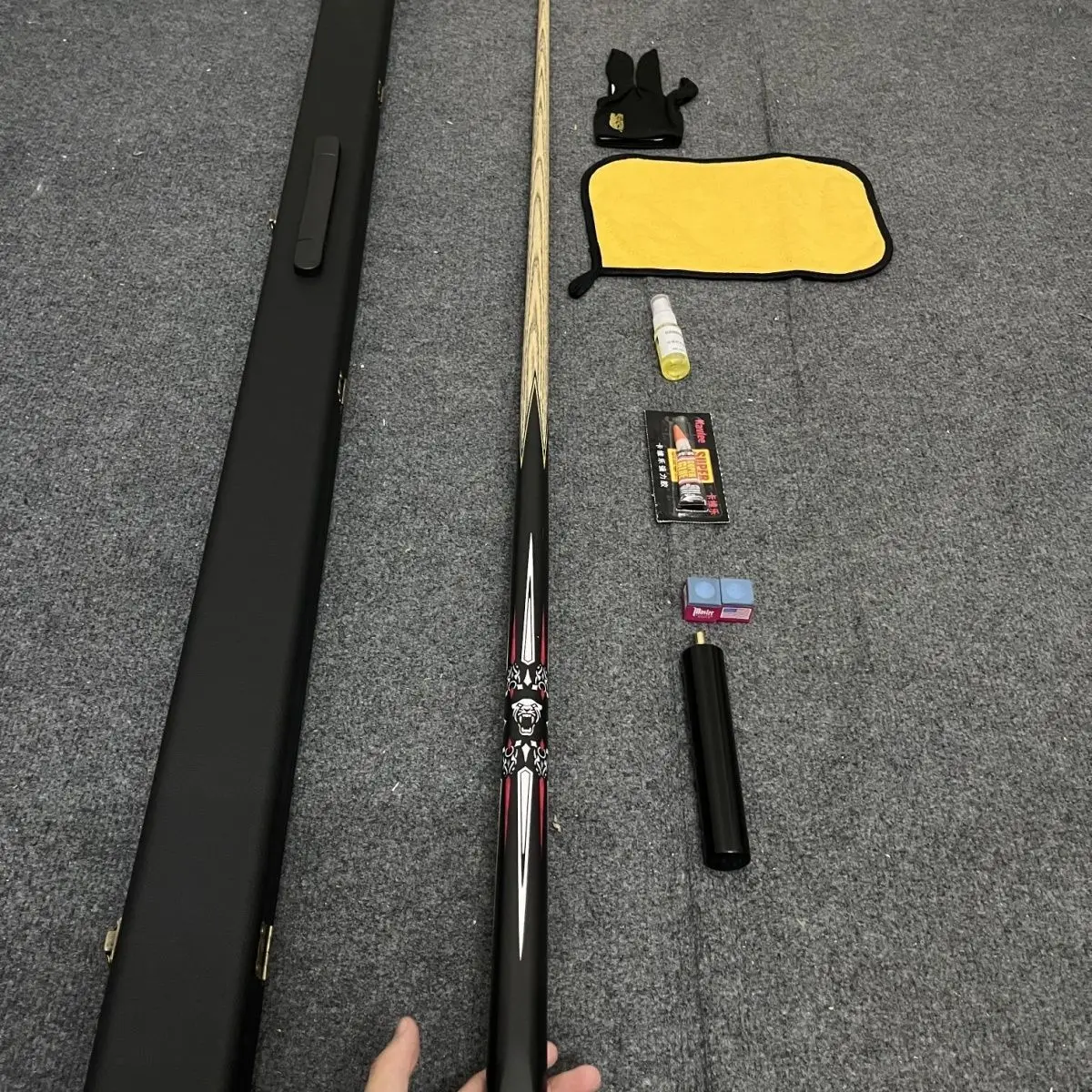 Billiards one stick, snooker black eight small head stick