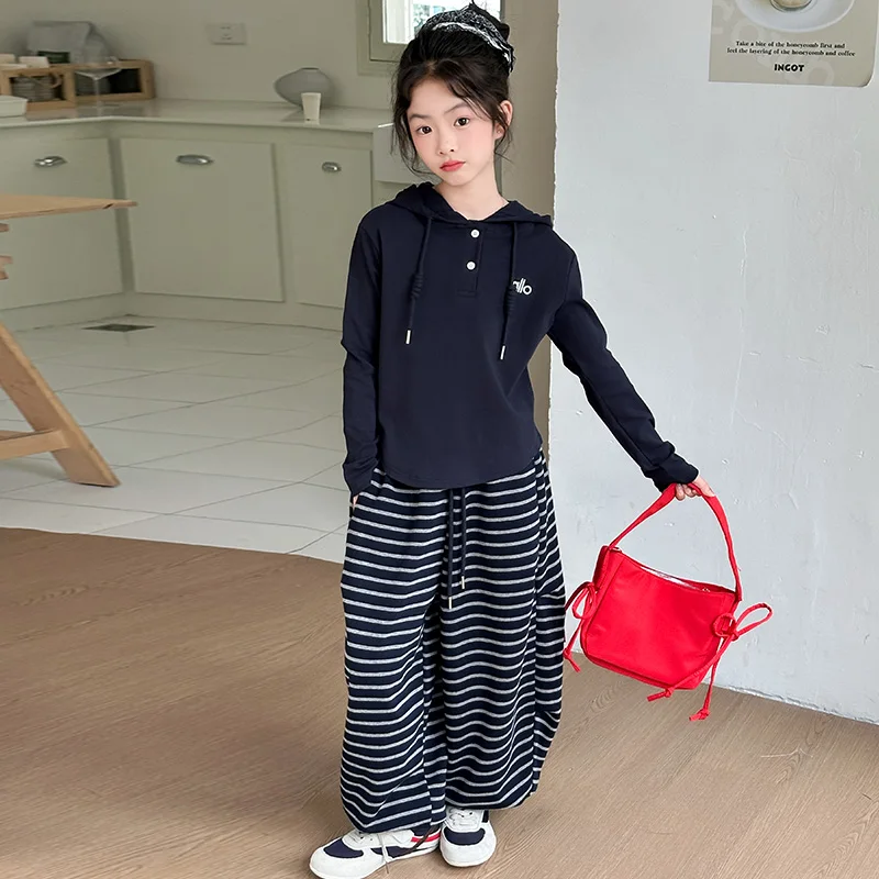 ملابس الفتيات لربيع وخريف 2025 قميص أساسي عصري جديد للأطفال مع بنطال مخطط، طقم مكون من قطعتين لخريف #3