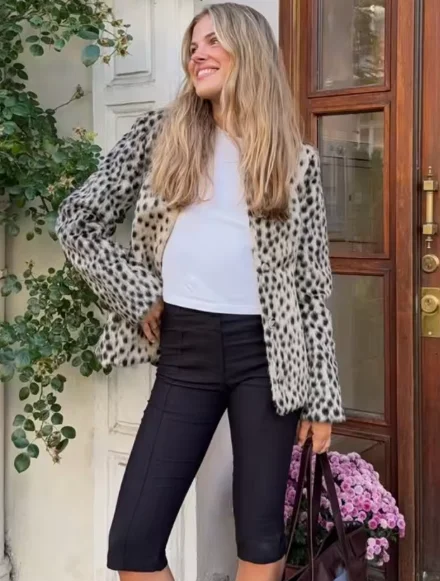 Fashion Leopard Printed Faux Fur Women's Coats Slim Lapel Single Breasted Full Sleeve Coat Women 2026 Autumn Winter Lady Warm Outerwear