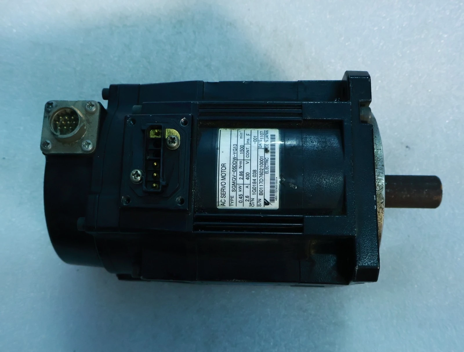 Used SGMGV-05DDW-YG13 For YASKAWA SGMGV-05DDW-YG13 AC Servo Motor