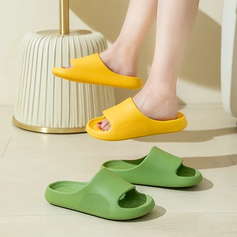 Women's Slippers Home Bathroom Lightweight Soft Sole Anti Slip EVA Indoor Slippers Men's Slippers