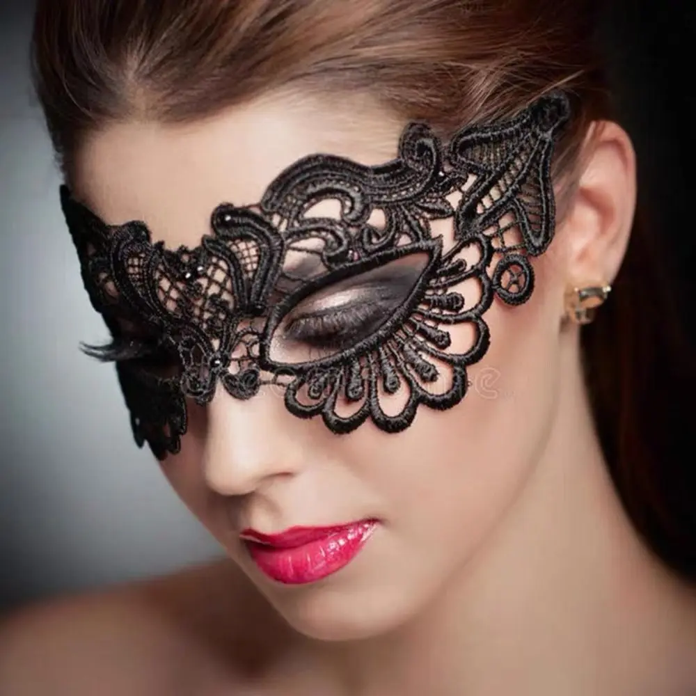 Show Cosplay Women's Lace Mask Fancy Half-face Mask Hollow Masquerade Eyemask Beautiful Masquerade Dance Masks Carnival