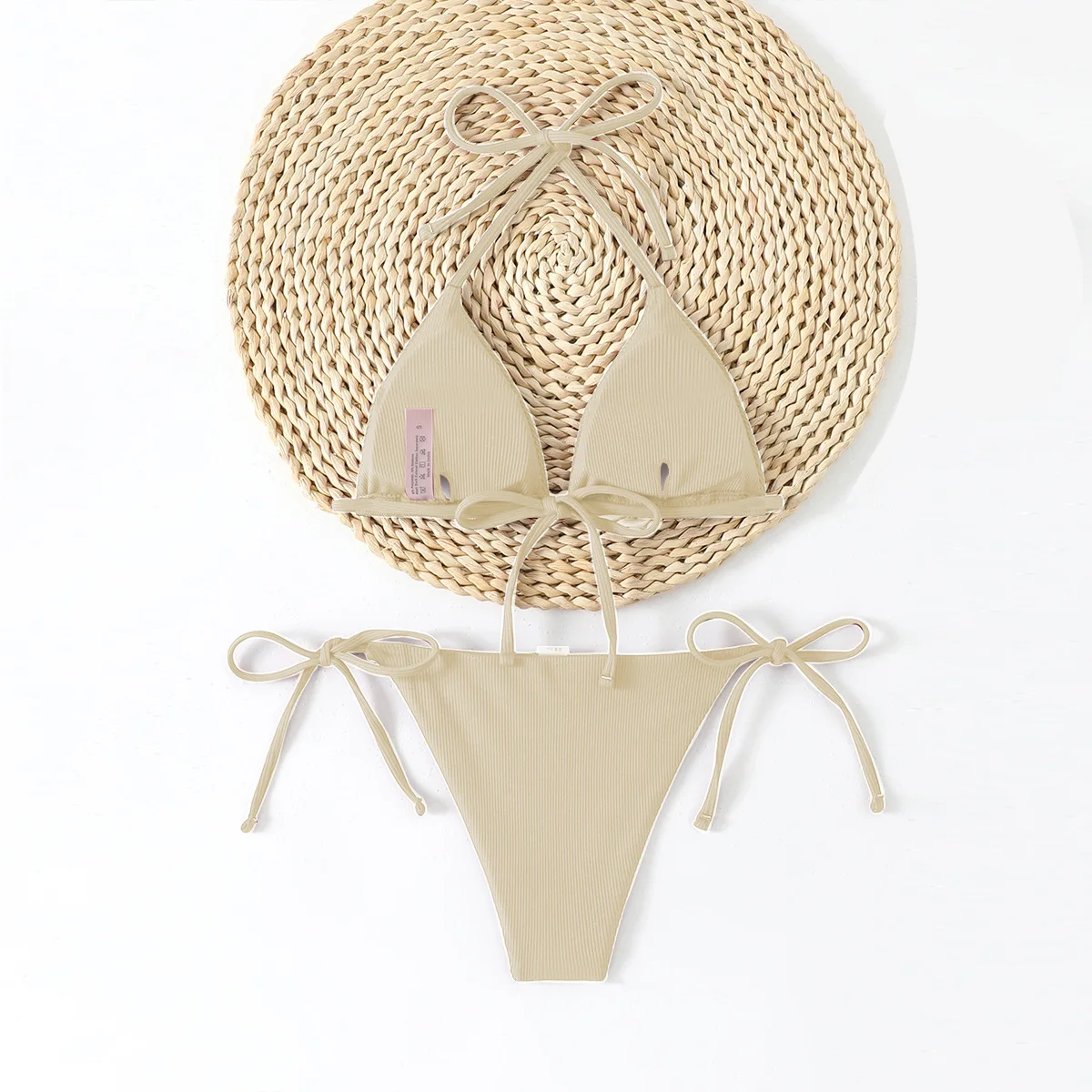 Bikini Sexy con cordón rojo para mujer, traje de baño de dos piezas, conjunto de Bikinis con Tanga acanalado, trajes de baño para mujer, Bikini brasileño 2025