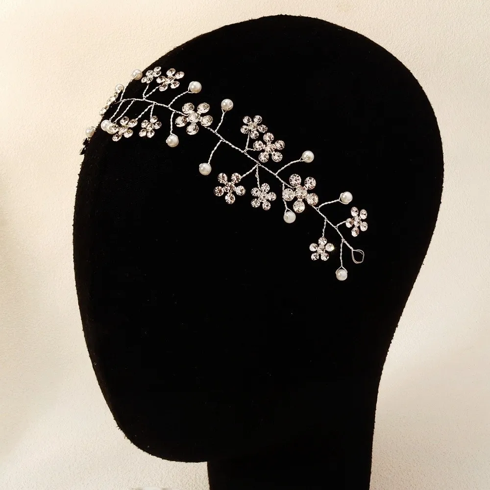 エレガントなラインストーンの花嫁の頭飾り、ビーズの花の写真撮影用ヘッドバンド、輝く手作りのウェディングヘアアクセサリー、女性用