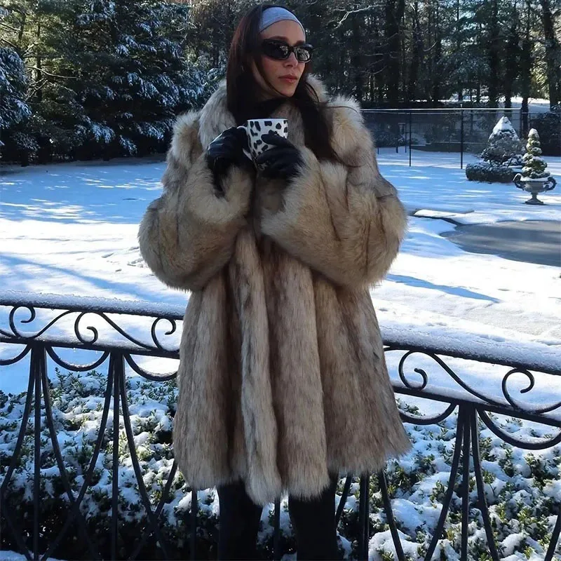

Imitation Fox Fur Overcoat 2025 New Fashion Temperament Women's Fur Coat Autumn Winter Season Style Women's Fur & Faux Fur H710