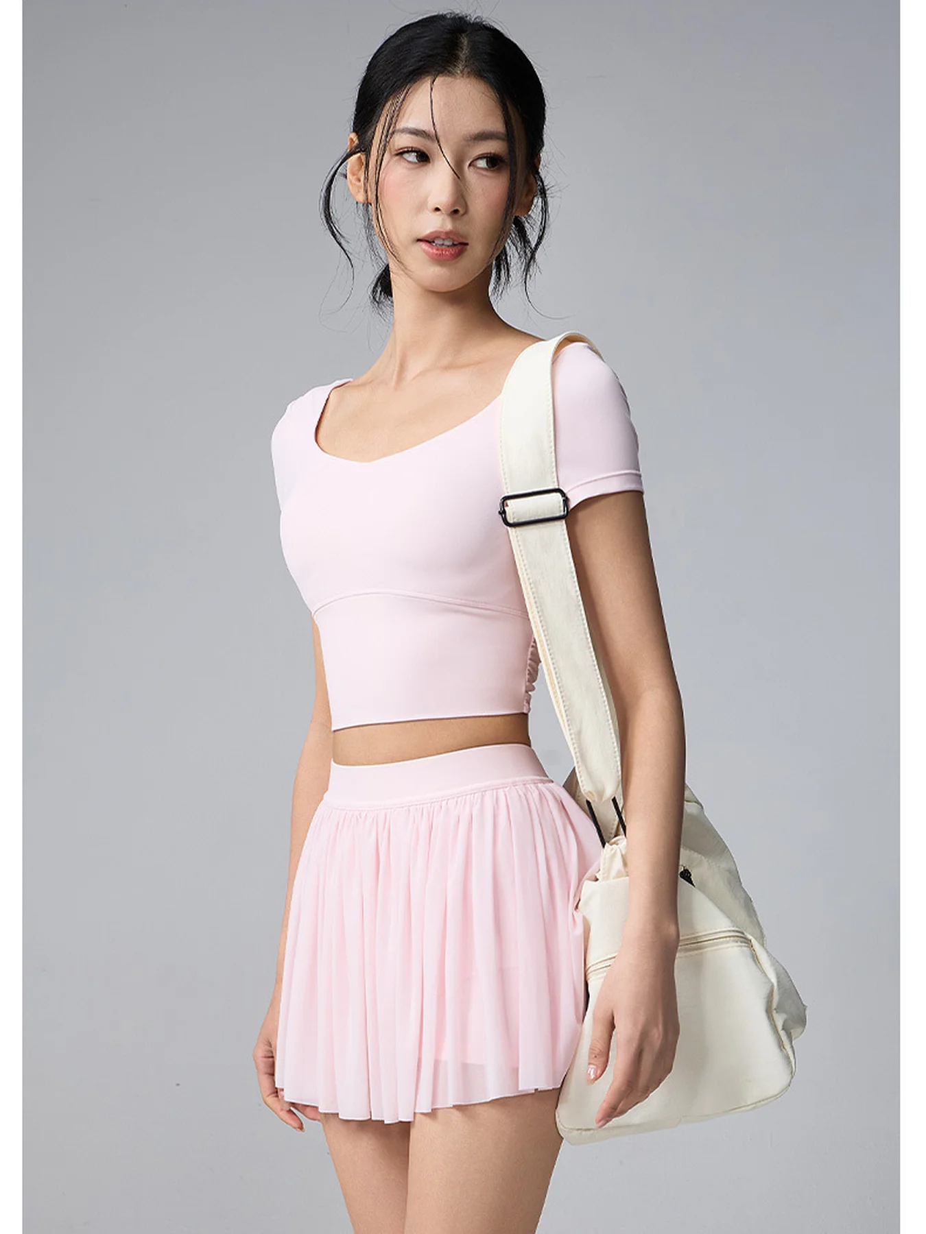 Women's Two Piece Workout Set Short Sleeve Crop Top and Pleated Tennis Skirt Activewear
