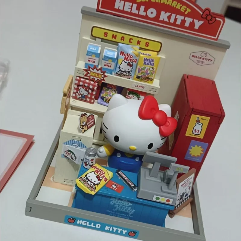 

Rolife Sanliou Family Cute Store Manager Serie Diy Маленький дом Мини-миниатюрная модель Детская Hello Kitty Мелодия Строительный подарок