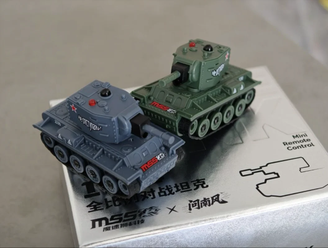 Op voorraad Mini-afstandsbediening Tank Interactief geschenk Infraroodgevecht Volledige aandeel Speelgoed RC-auto voor jongens Educatieve leuke spellen